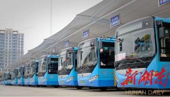 �ó��г���������������г����ںϷ�չ��Ӱ